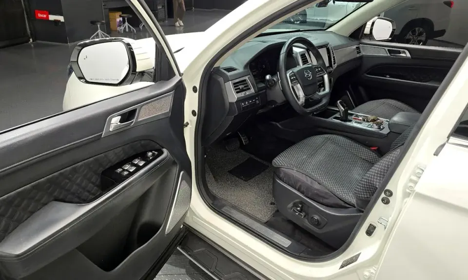 KG_Mobility_Ssangyong Rexton