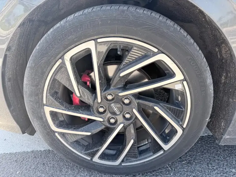 Lincoln Z