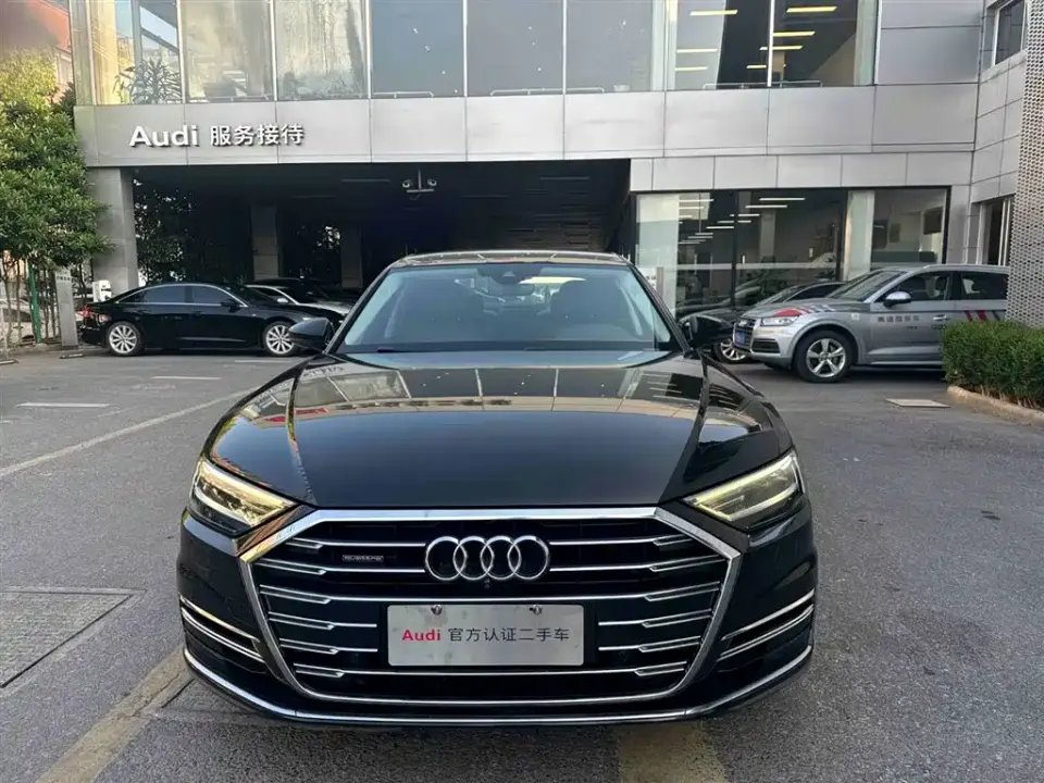 Audi A8