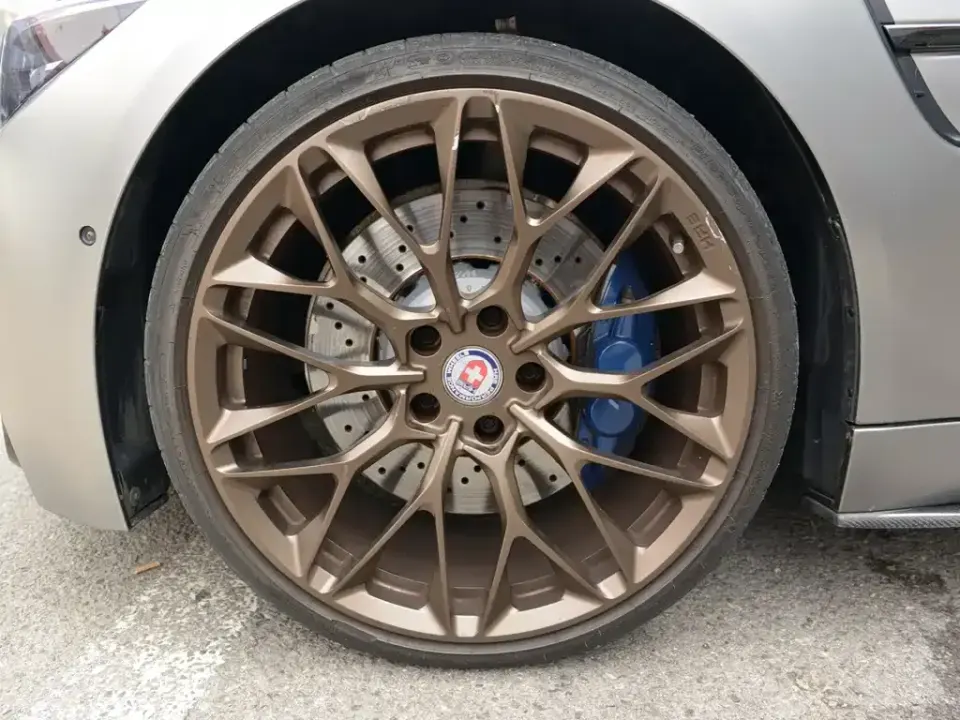 BMW M4