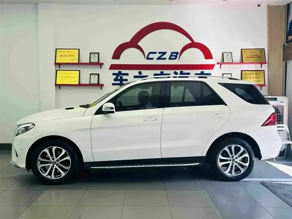 Mercedes-Benz GLE (Import)