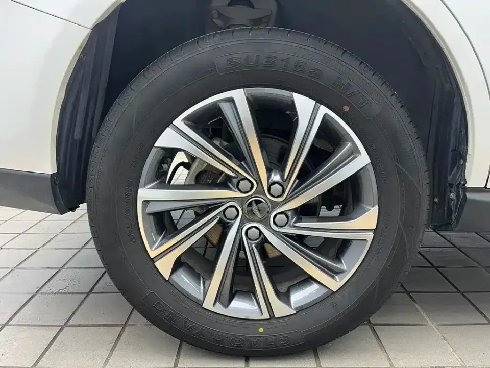 Geely Vision X6