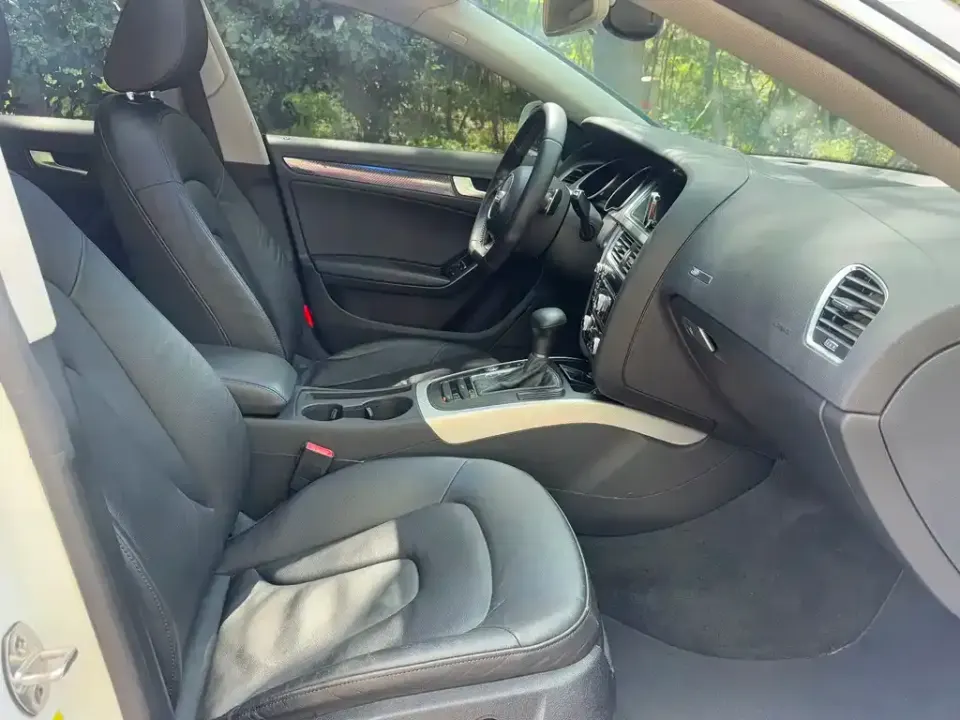 Audi A5 (Import)
