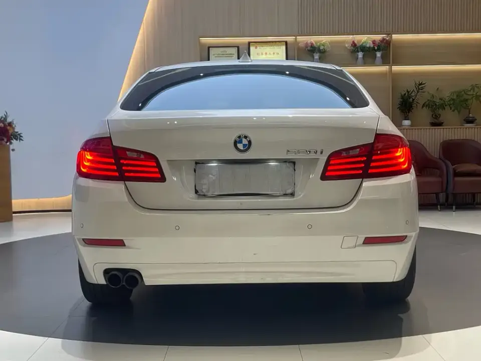 BMW 5 Series (Import)