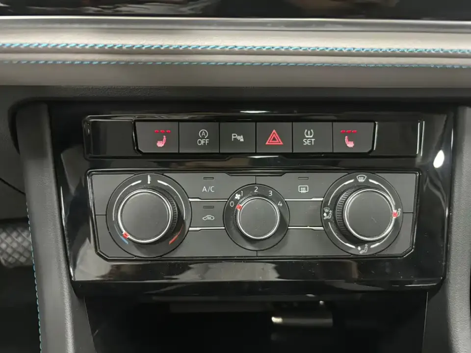 Jetta VS5