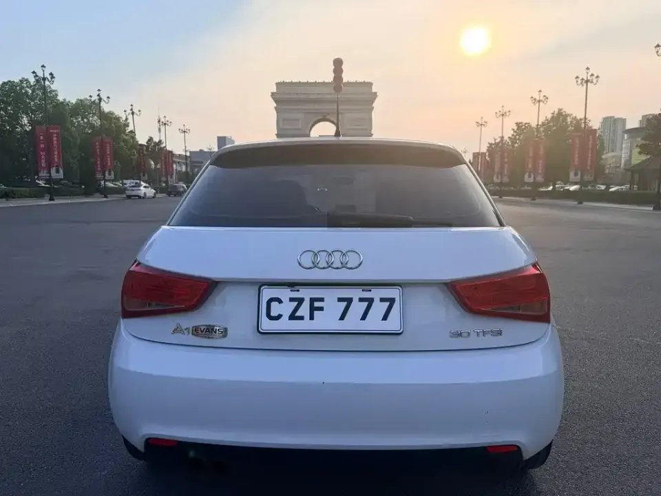 Audi A1