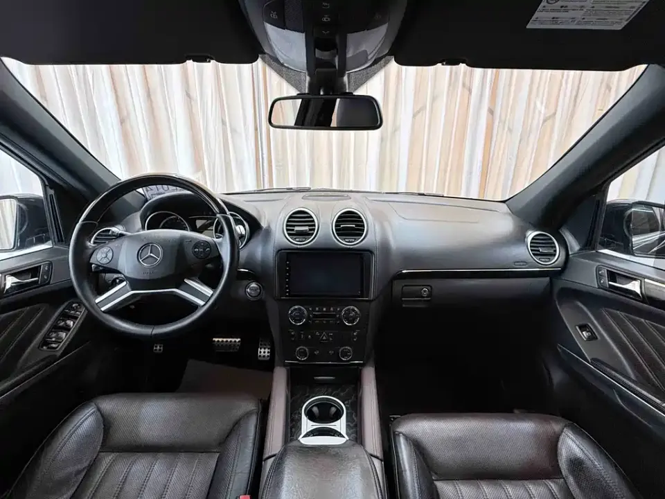 Mercedes-Benz GL-Class