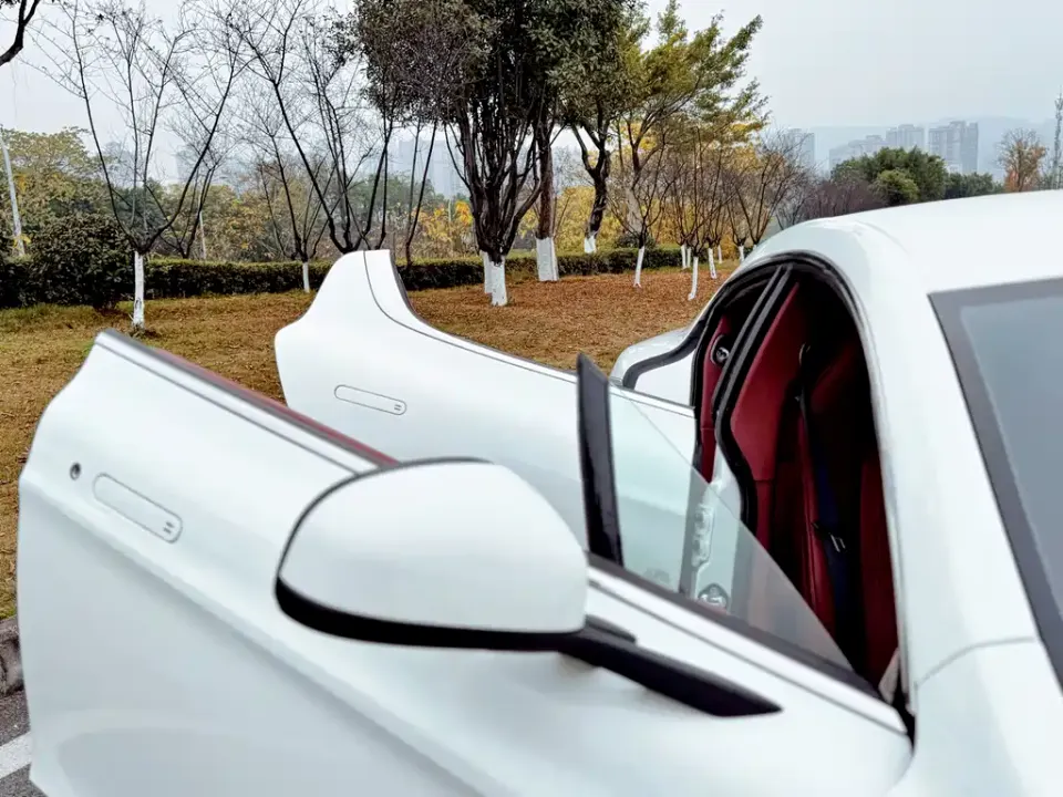 Aston Martin Rapide