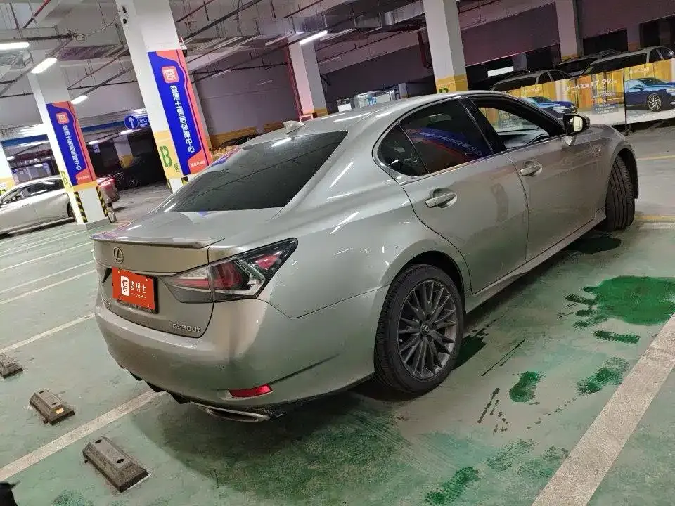 Lexus GS