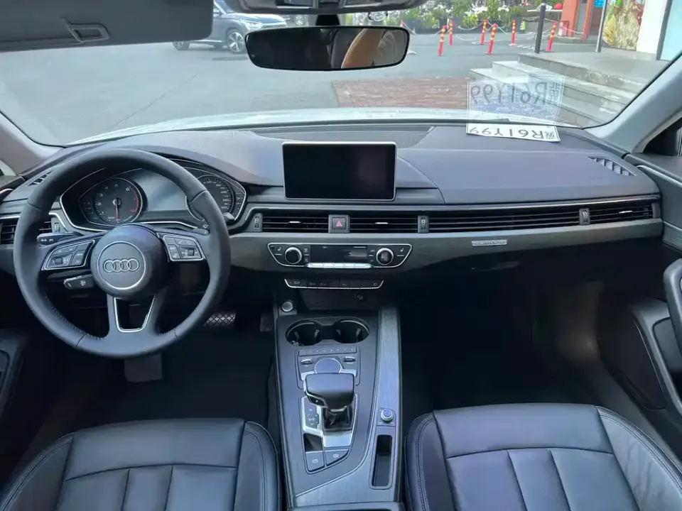 Audi A4L