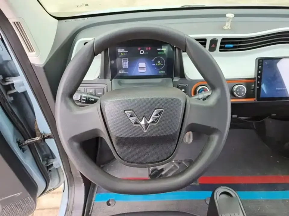 Wuling MINIEV