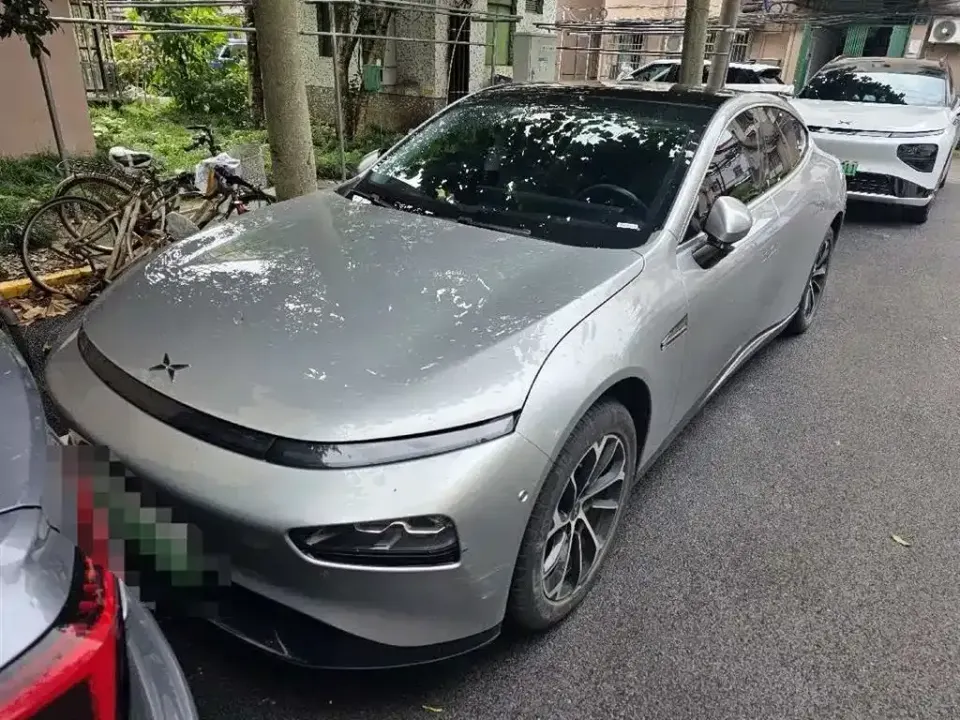 Xpeng P7