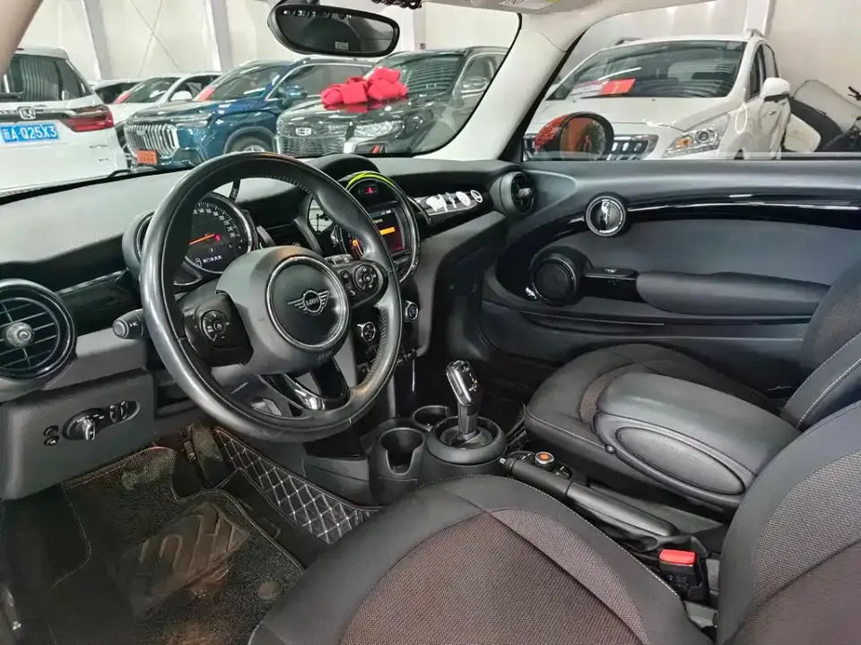 MINI Mini