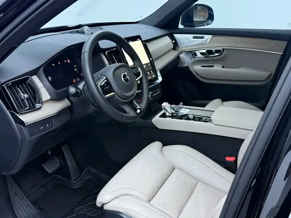 Volvo XC90 PHEV