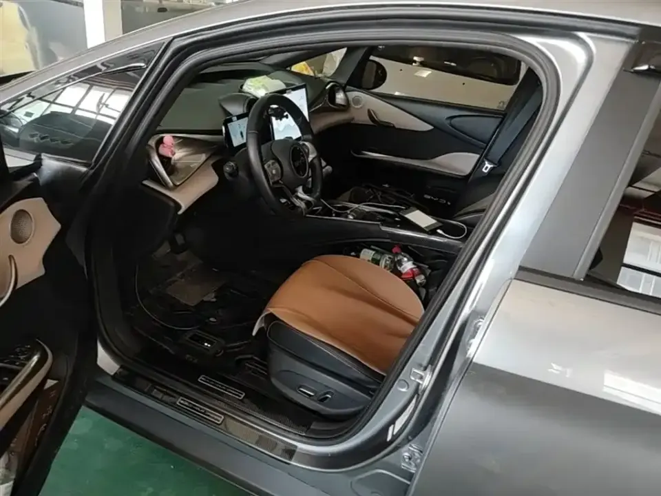 BYD Dolphin