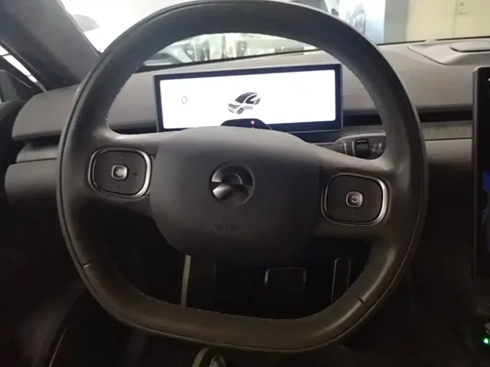 Nio ET7