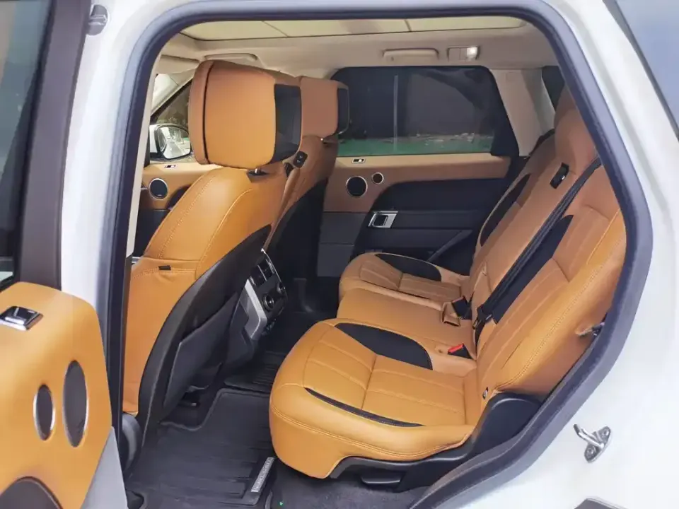 Land Rover Sport