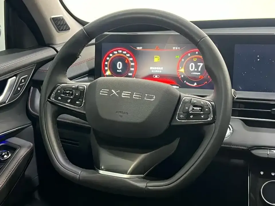 EXEED Zhaofeng