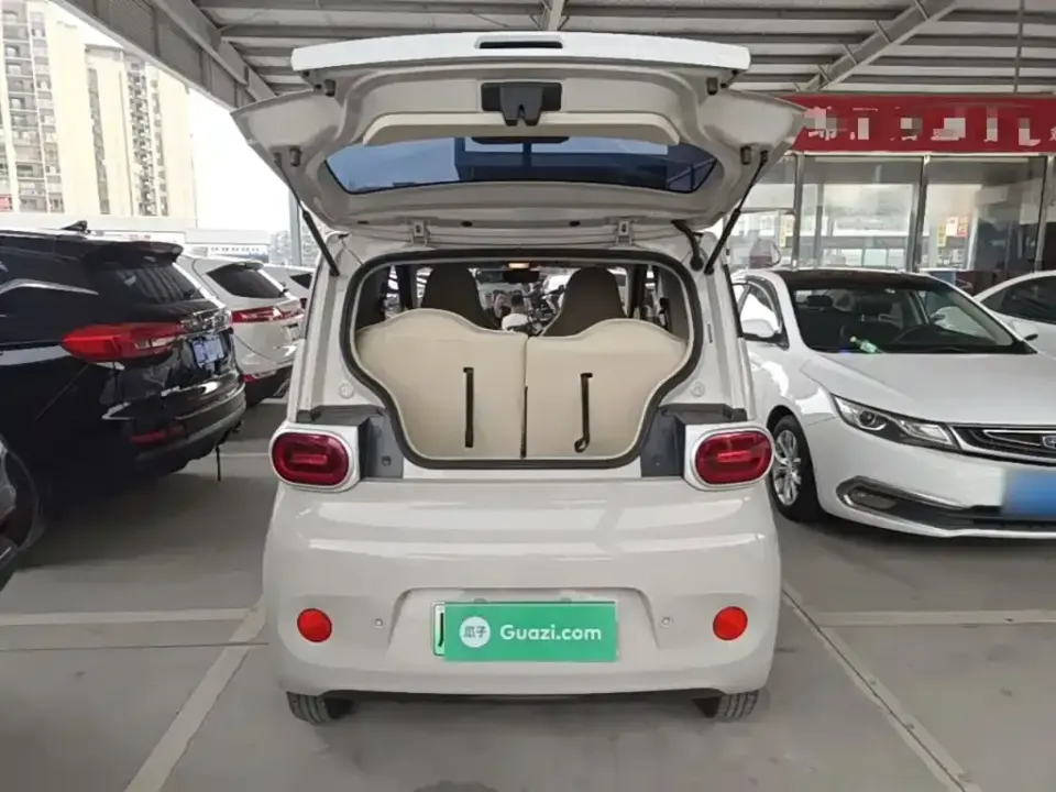 Wuling MINIEV