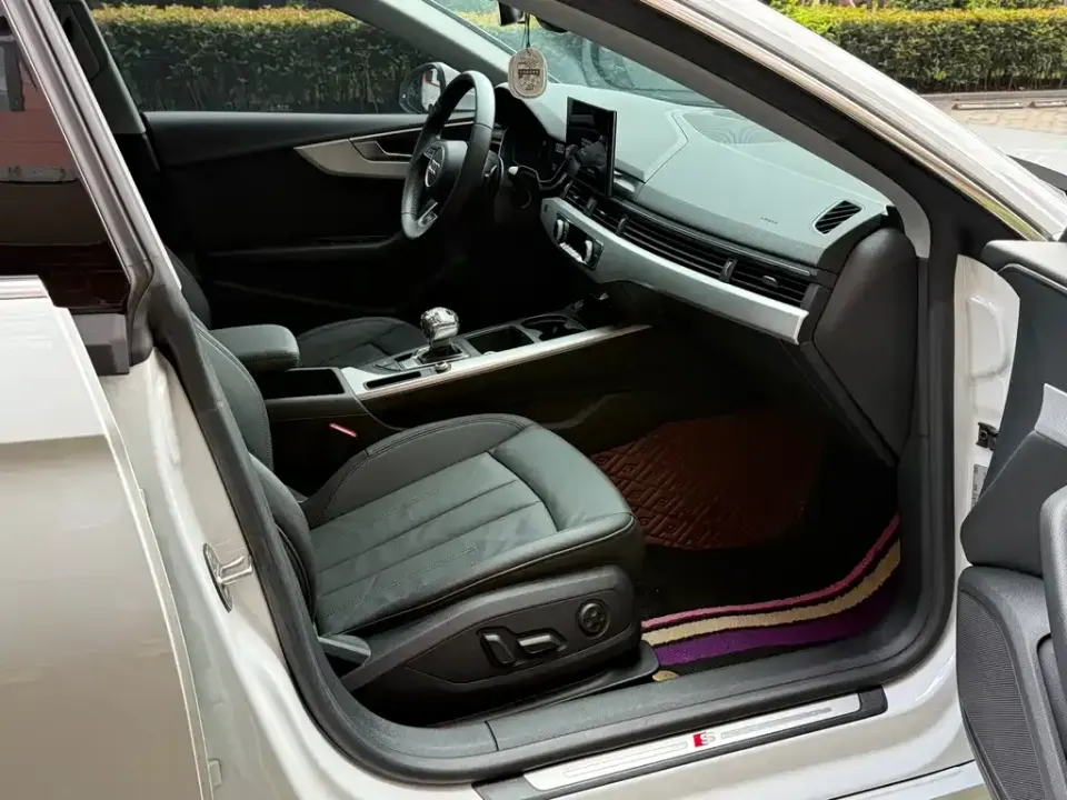 Audi A5 (Import)