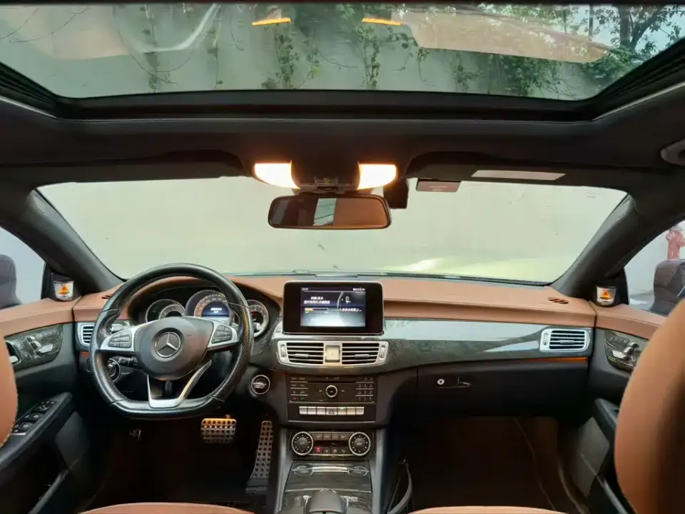 Mercedes-Benz CLS