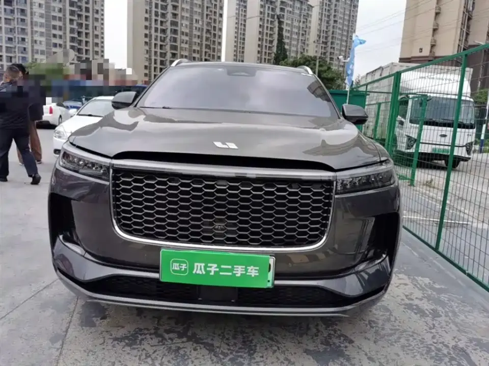 Li Li ONE