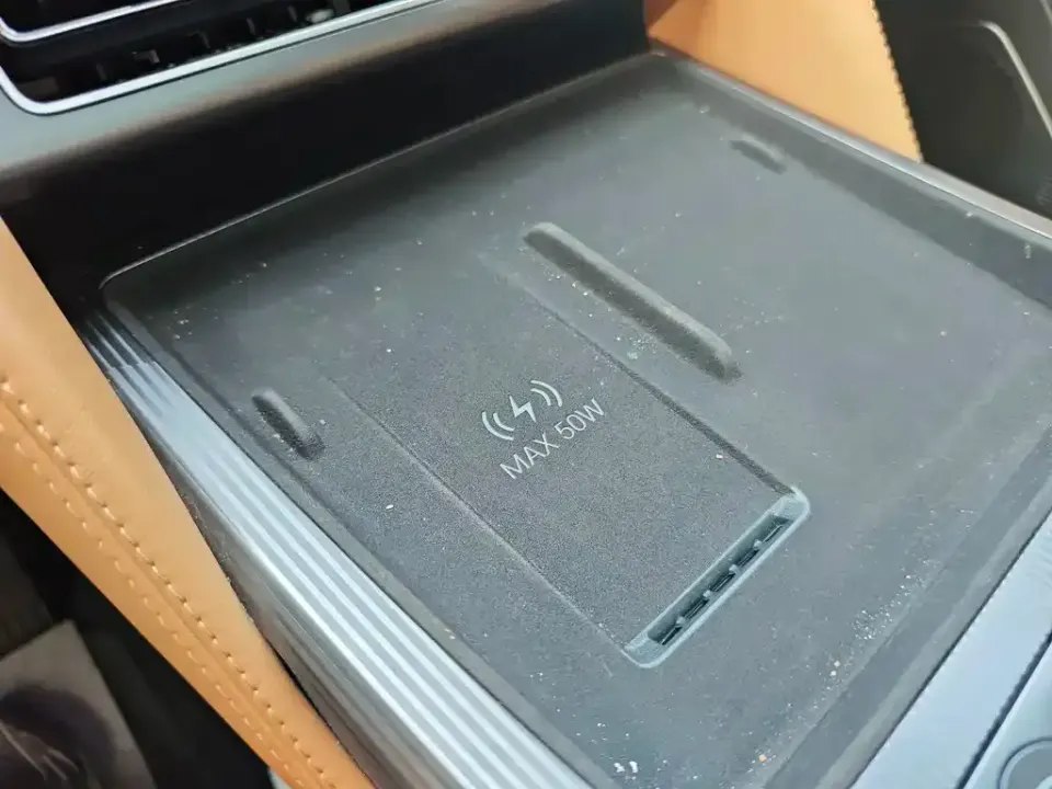 BYD L DM-i