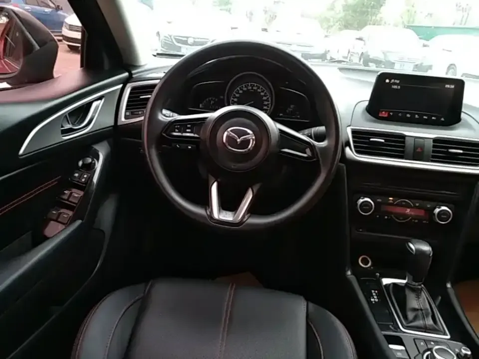 Mazda 3 Axela