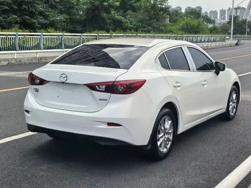 Mazda 3 Axela