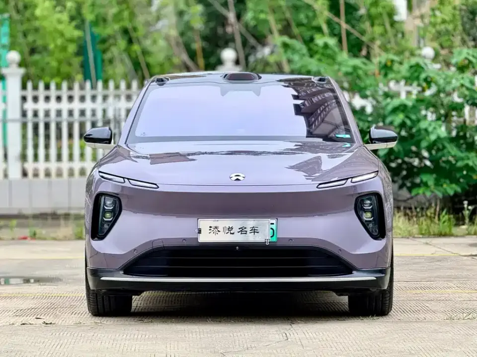 Nio EC6