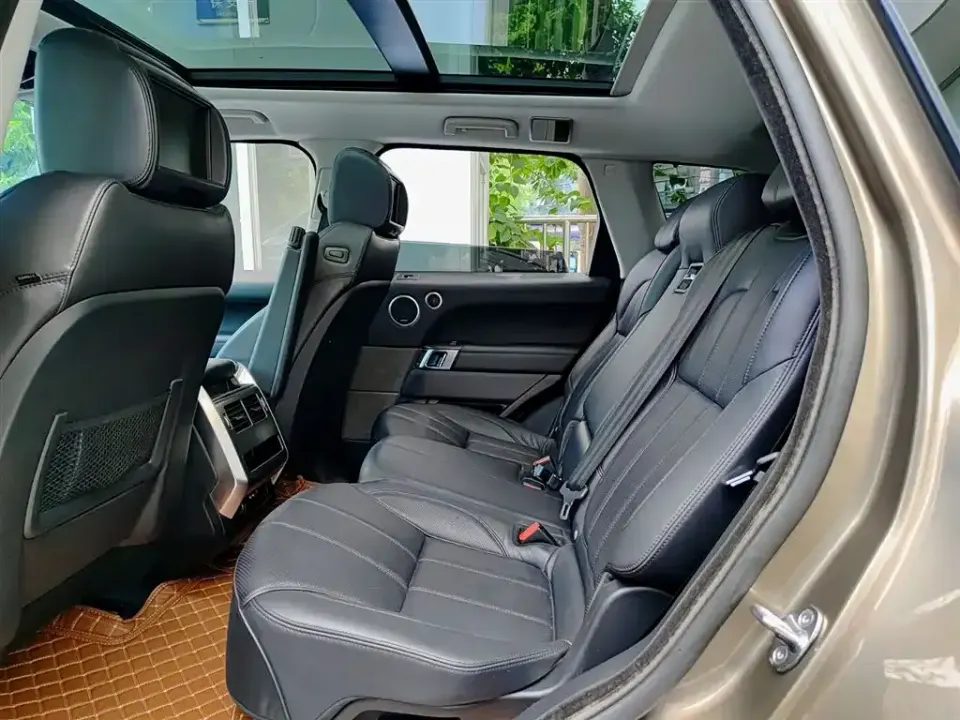 Land Rover Sport