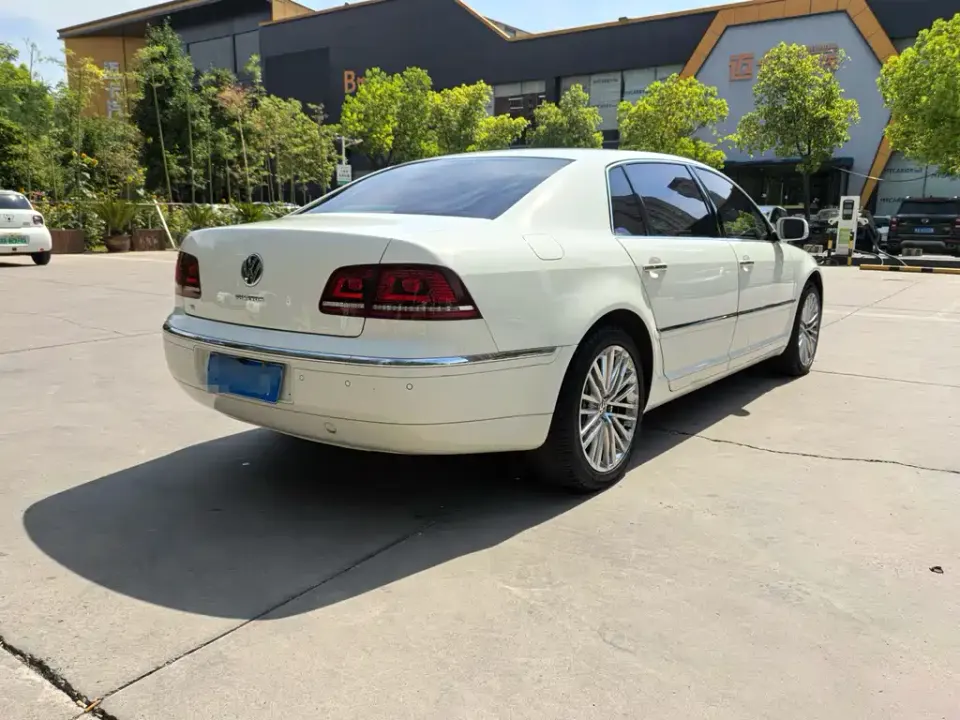 Volkswagen Phaeton