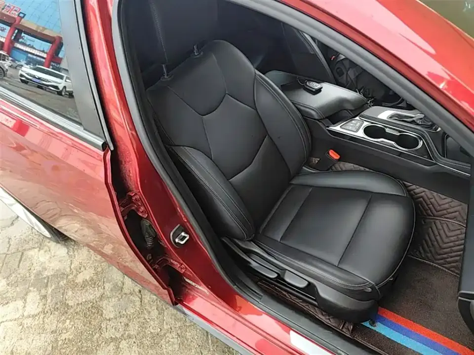 Cadillac CT4