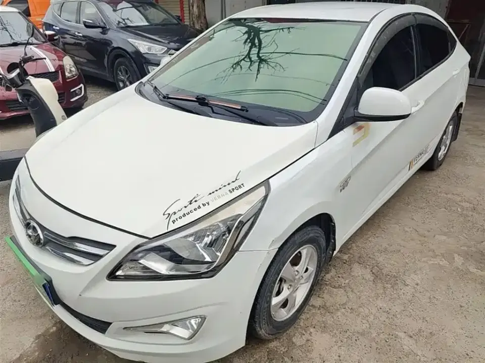 Hyundai Verna