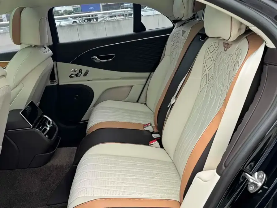 Bentley Flying Spur PHEV