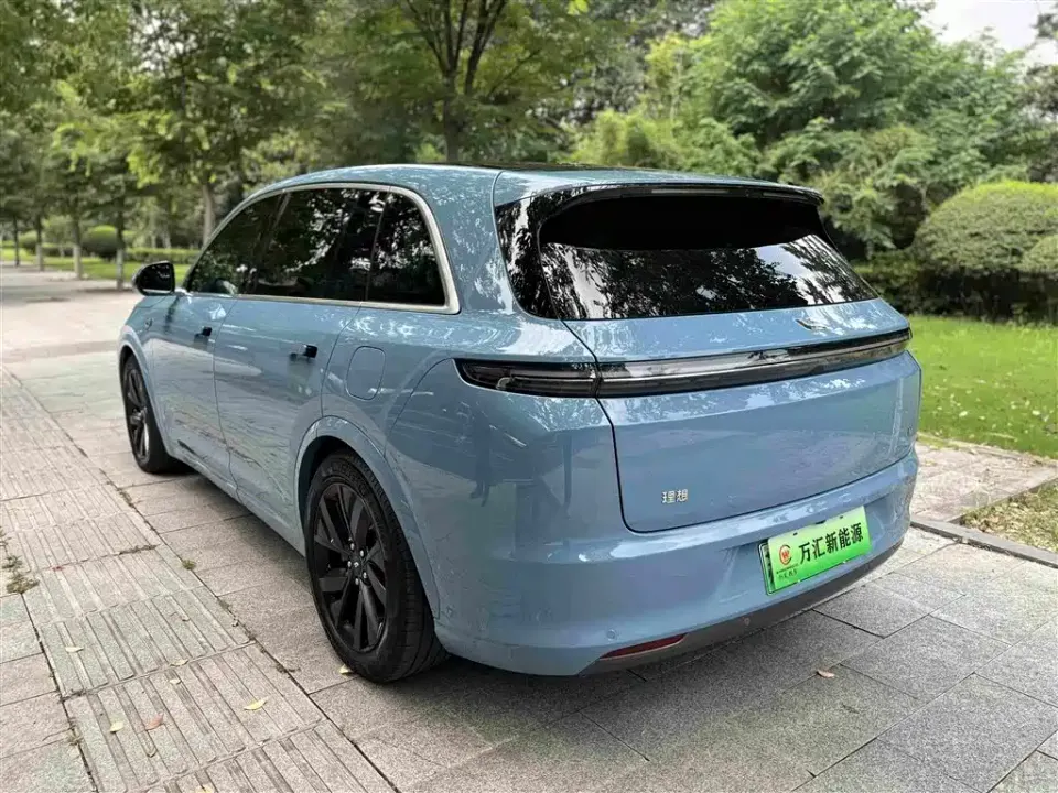 Li Li L7