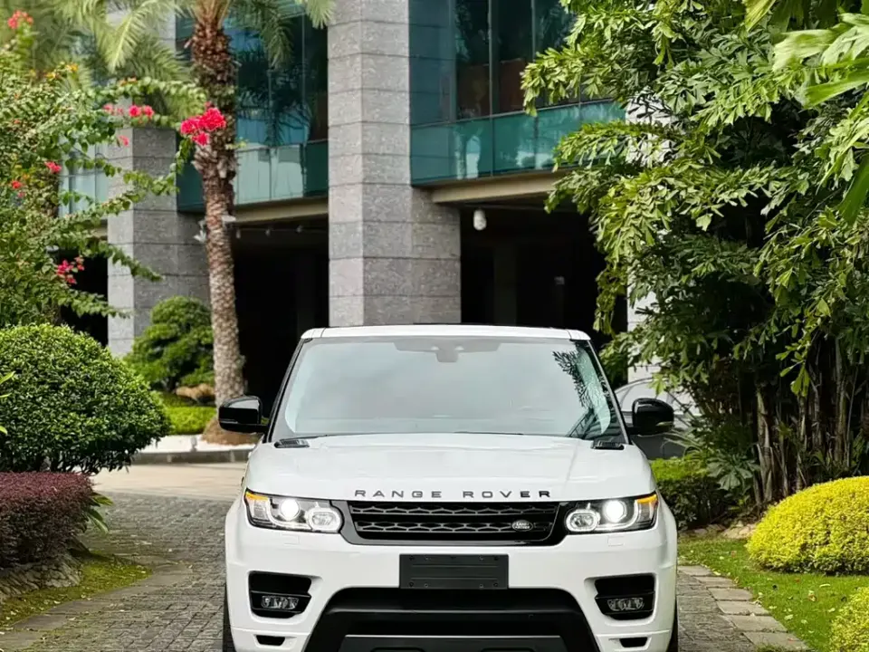 Land Rover Sport