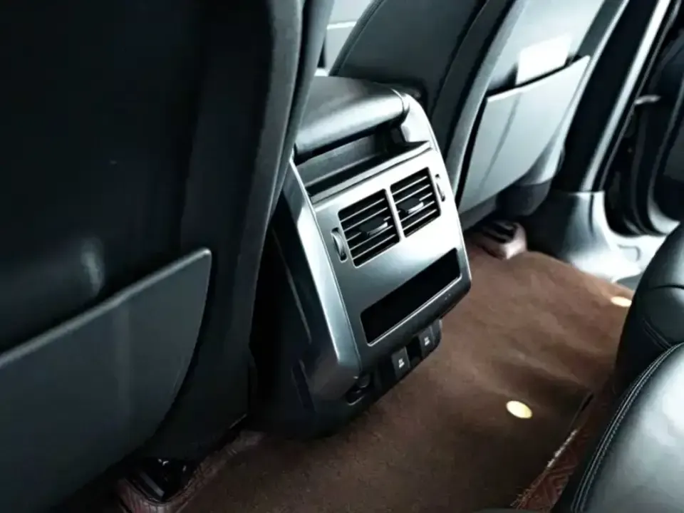 Land Rover Sport