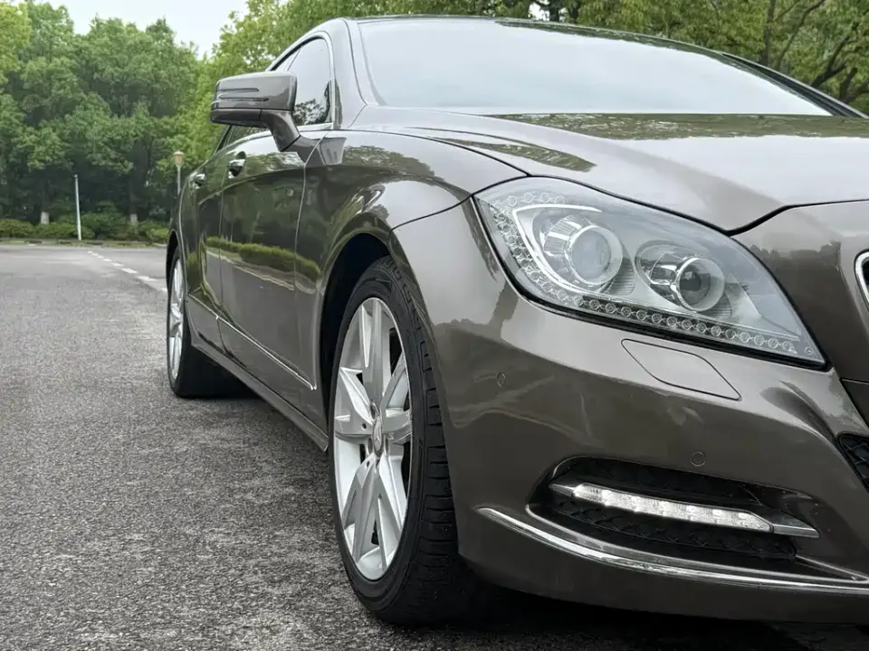 Mercedes-Benz CLS