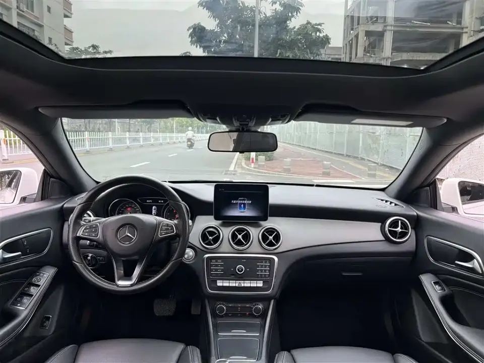 Mercedes-Benz CLA (Import)