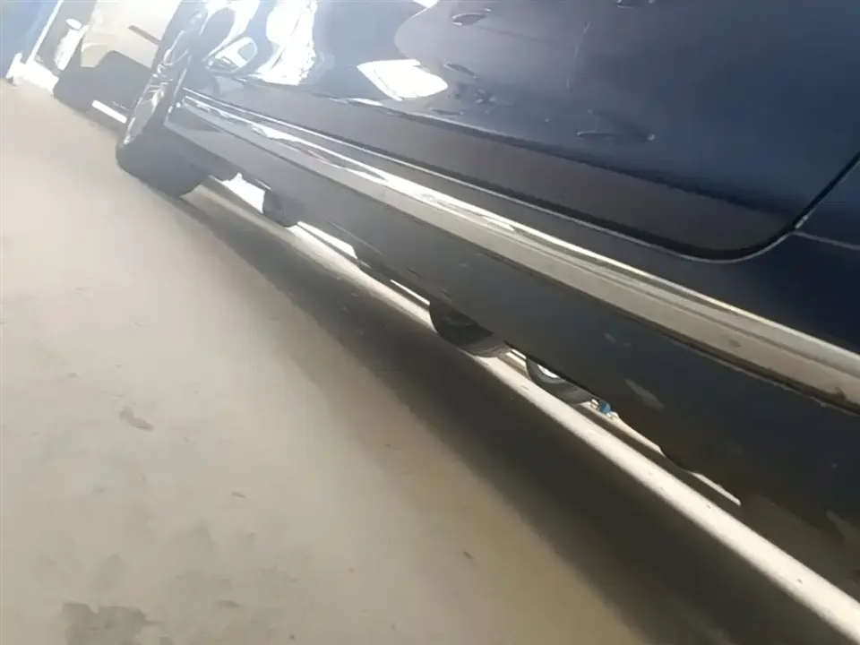 Infiniti Q50L