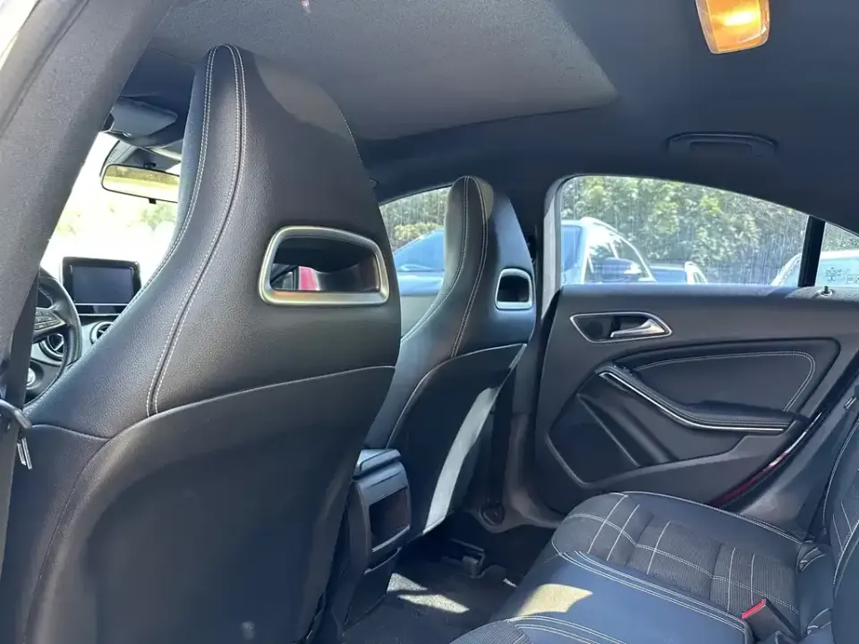 Mercedes-Benz CLA (Import)