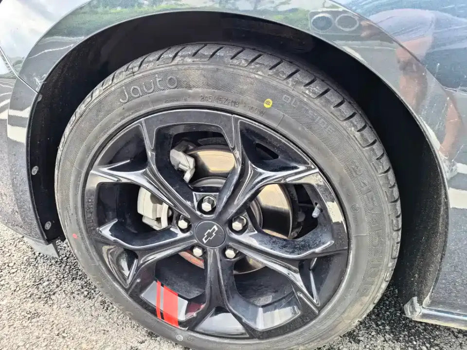 Chevrolet Malibu XL