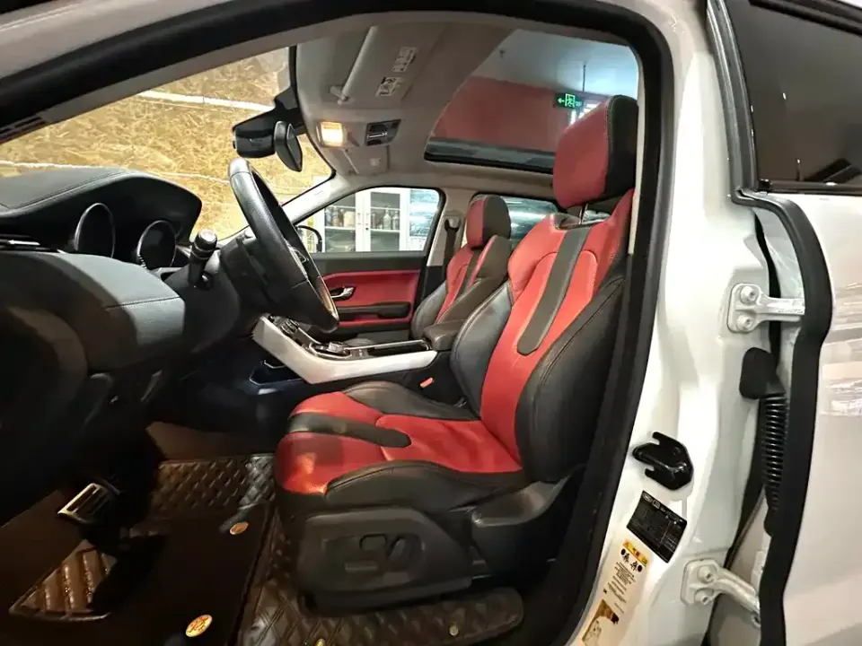 Land Rover Evoque (Import)