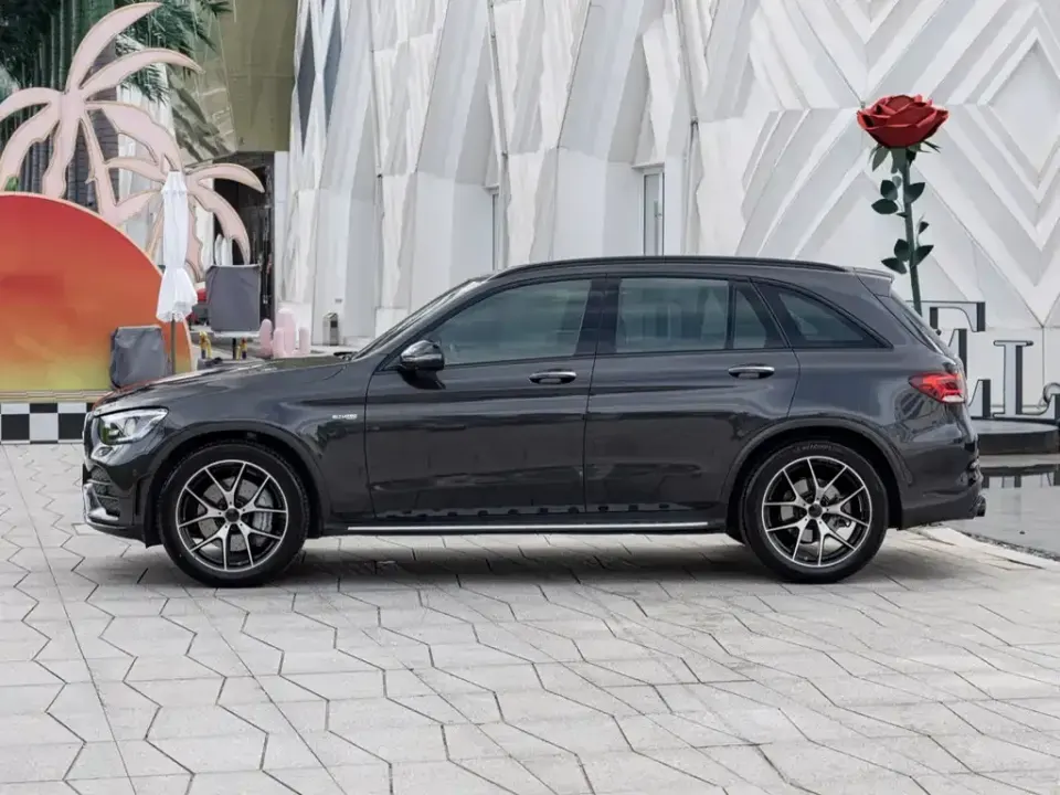 Mercedes-Benz GLC AMG