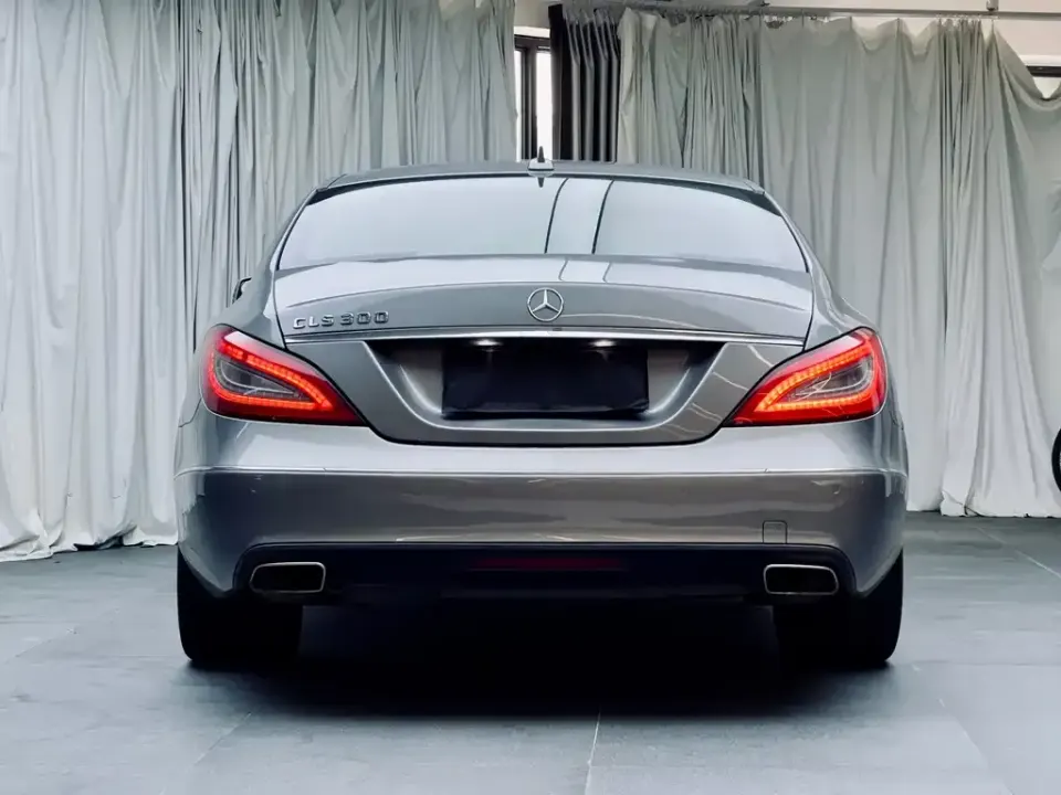 Mercedes-Benz CLS