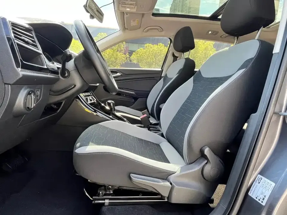 Jetta VS7