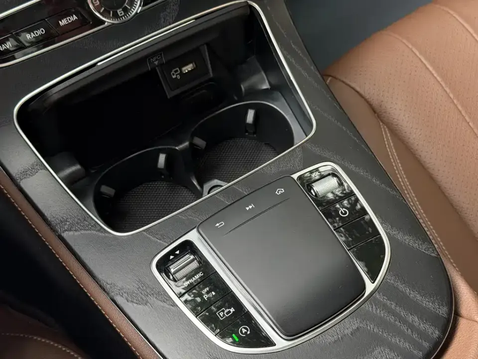 Mercedes-Benz E-Class (Import)