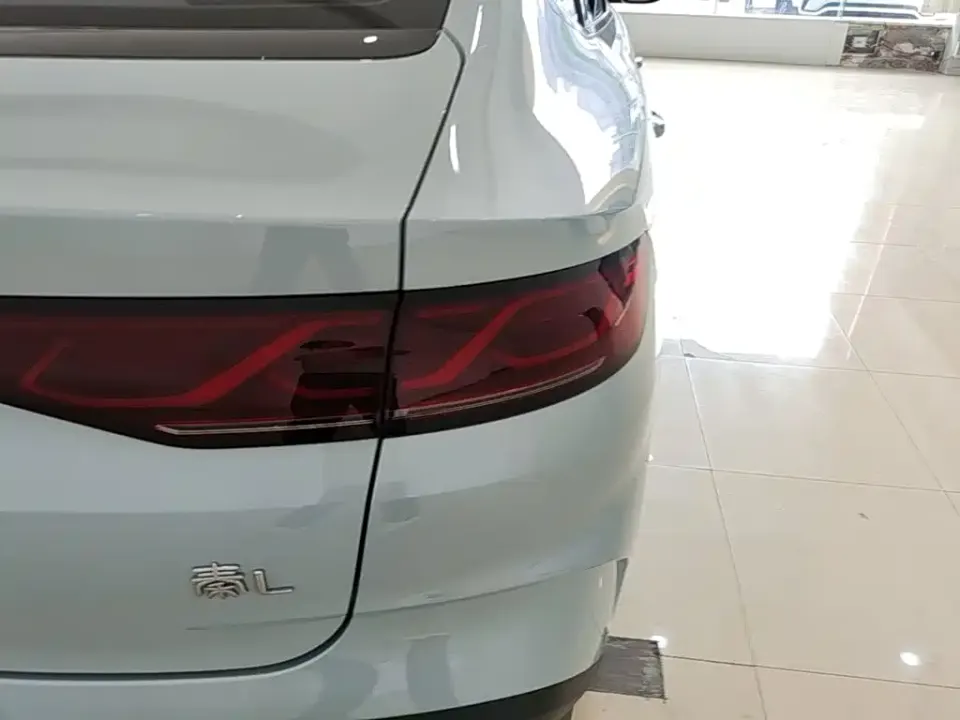 BYD Qin L