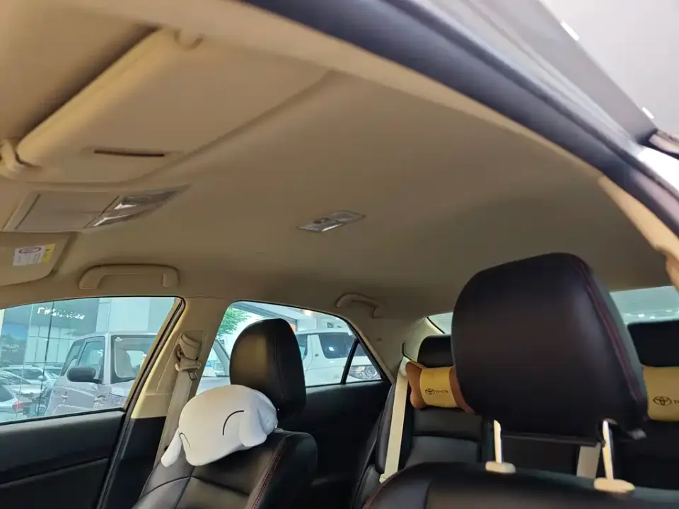 Toyota Reiz